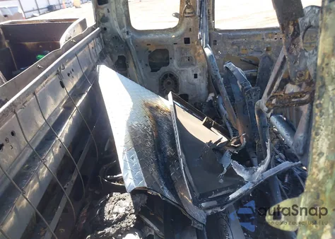 1999 Ford F-150 Lariat/Xl/Xlt из США, поврежденный, VIN 1FTRX18L5XNB80564